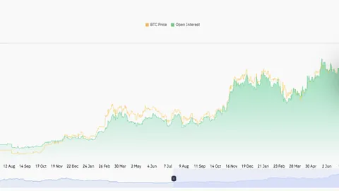 邓超化身护花使者守护孙俪，婉拒粉丝合影：时机不合